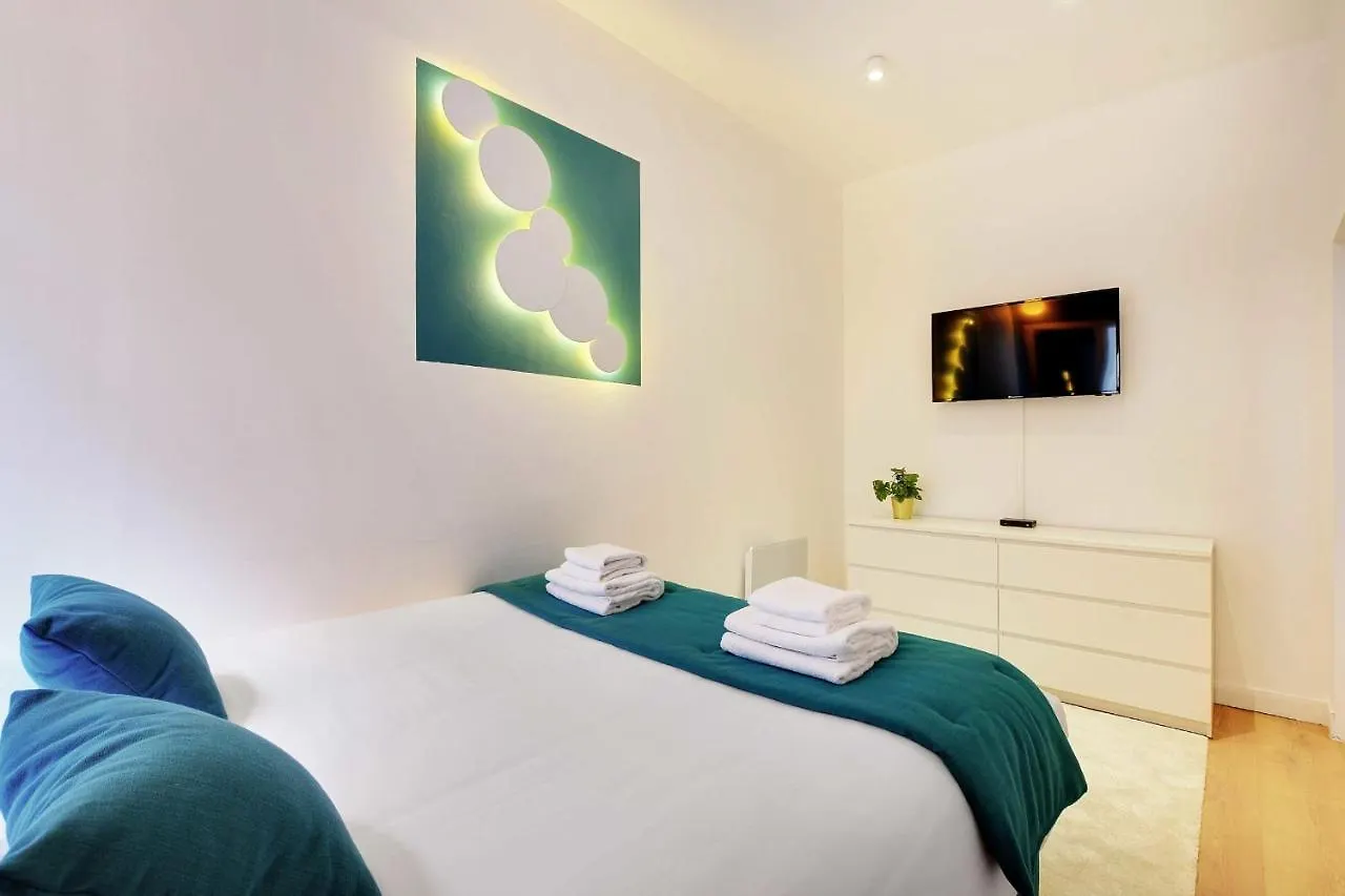 Modern Apartment - 1Br-6P - Ac - Marais contacts